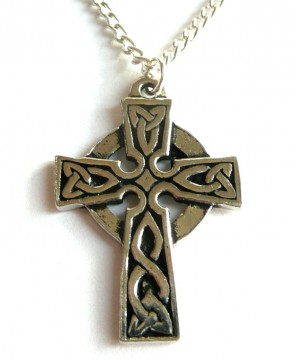 Tradisjonelt keltisk tinn kors.